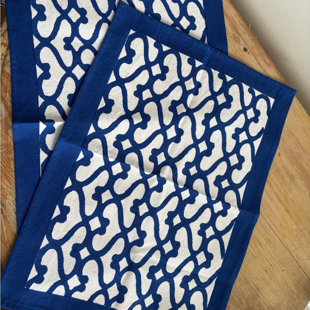 Roberta Roller Rabbit placemats